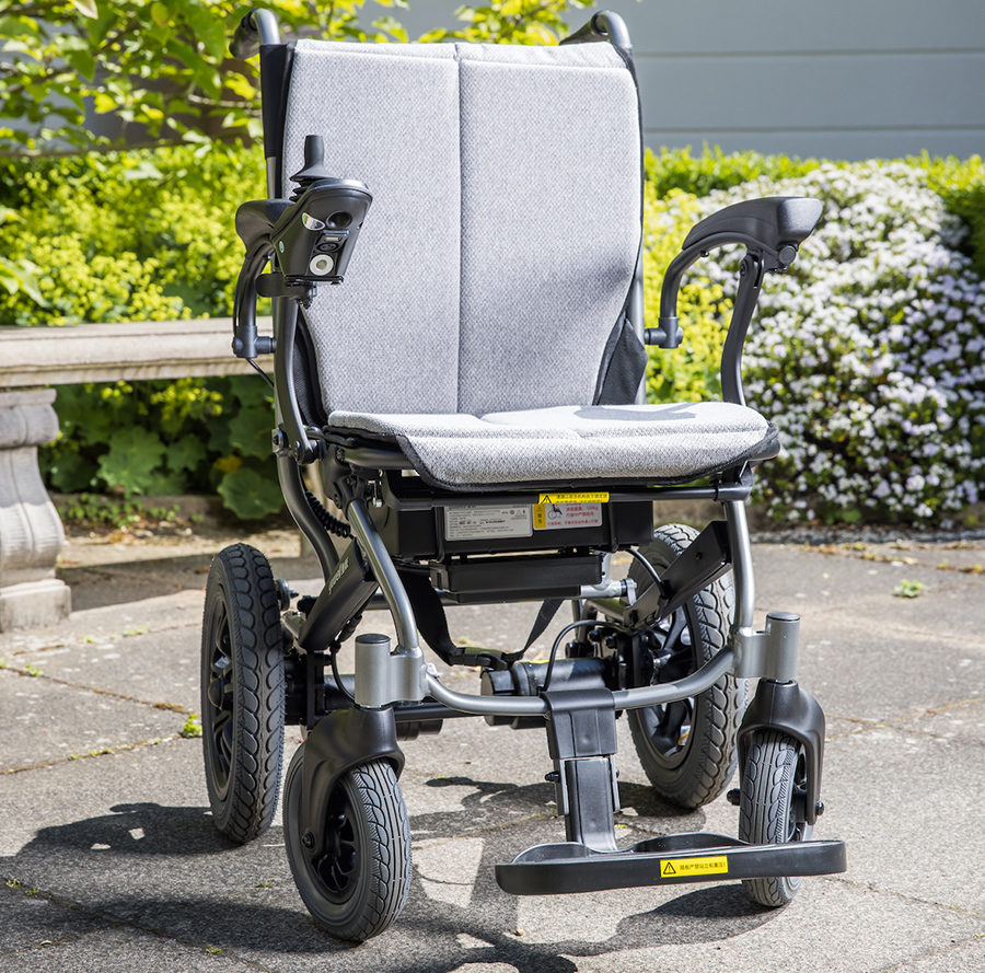 Dash Rehab unveils new lightweight powerchair